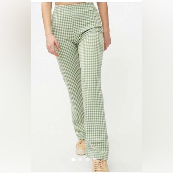 Urban Outfitters Women's Green and White Trousers - Picture 1 of 5